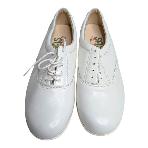 SAS Whisper Womens Size 9 1/2 Slim Tripad Comfort White Leather Walking Shoe - Picture 1 of 7